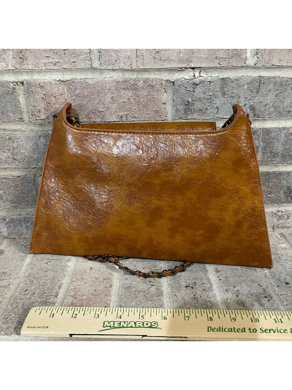 Elegant Brown Chain Bag - Picture 3 of 9